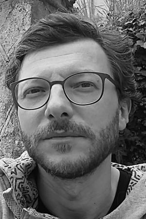 simone_sari.jpg